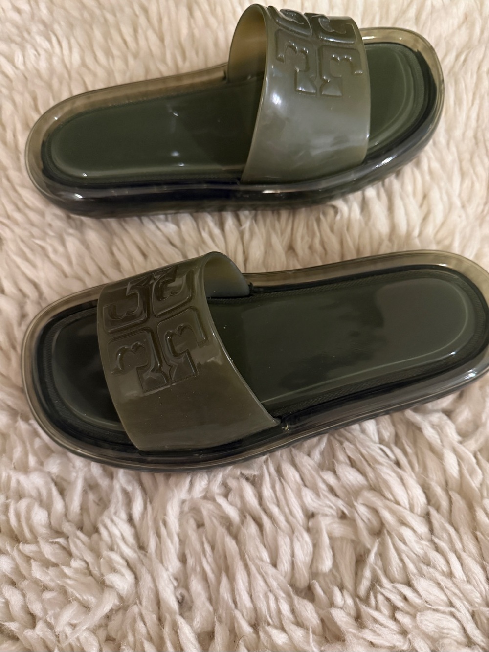 Tory Burch Olive Translucent Logo Slide Sandals - 5 medium - Picture 3 of 7
